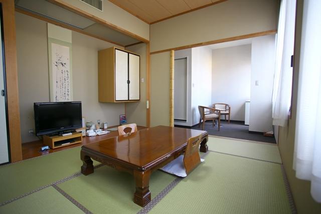 Hotel Verfort Hyuga Экстерьер фото