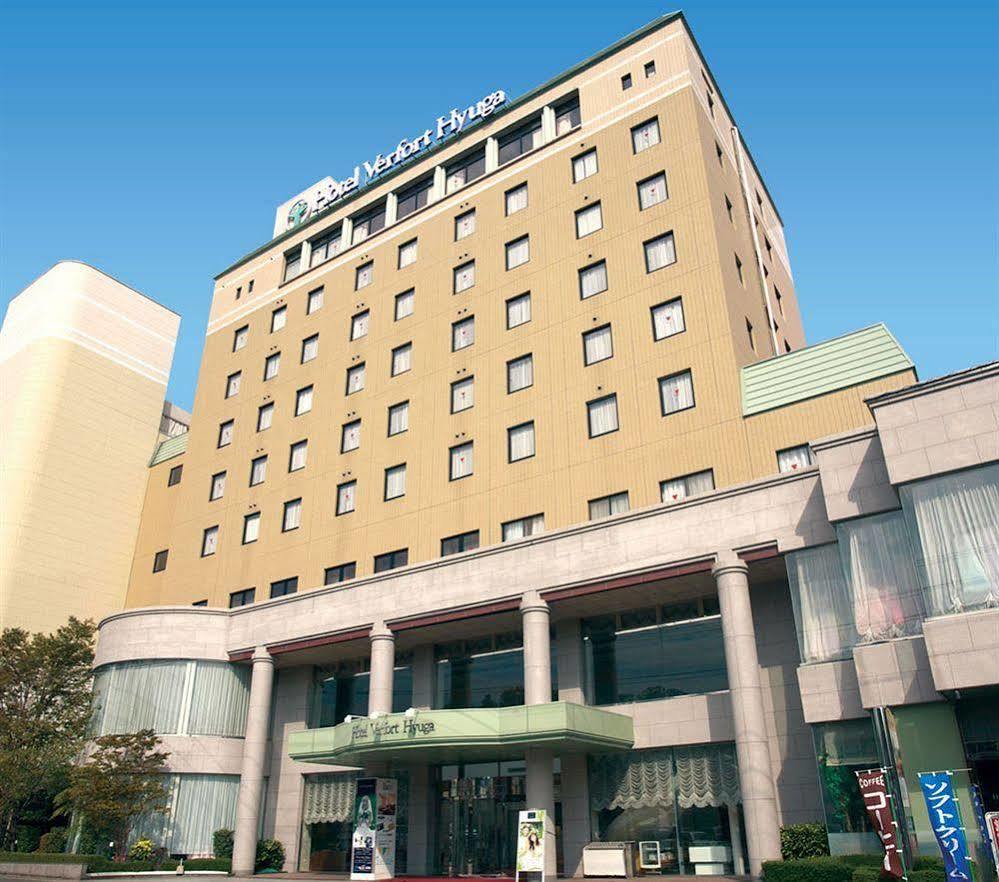 Hotel Verfort Hyuga Экстерьер фото